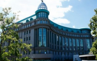 Суд наклав арешт на головний офіс банку «Аркада»
