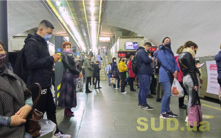 Какая ситуация в метро 12 апреля: фоторепортаж