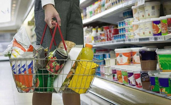 В Украине за год цены на продукты подскочили почти на треть: подробности
