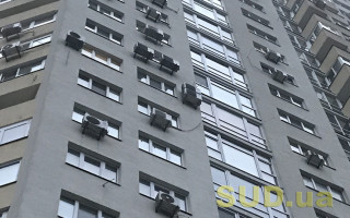 В Днепре 20-летний парень выпал из окна 9 этажа