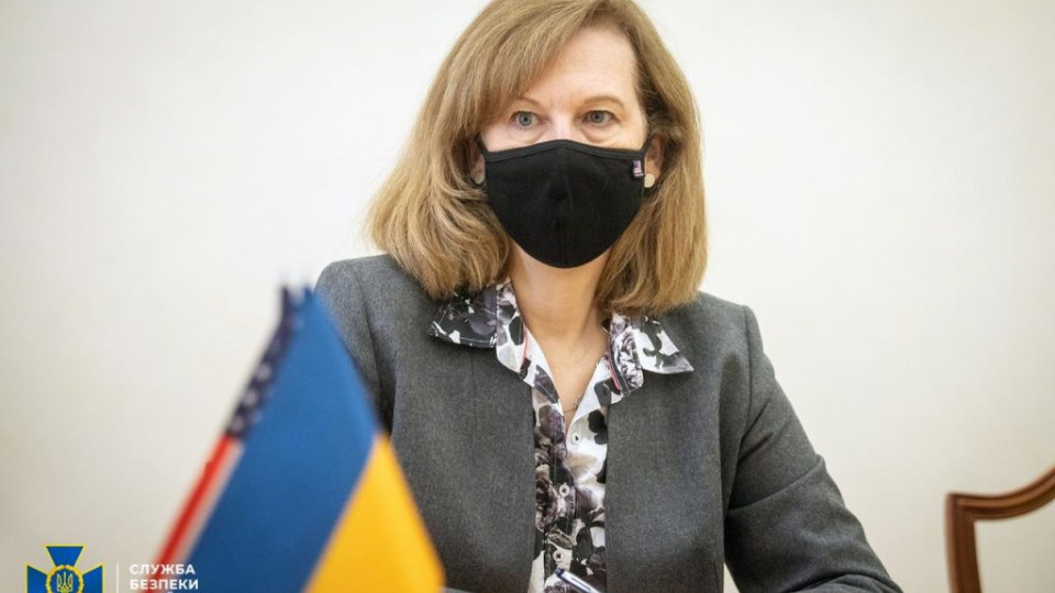 США підтримують суверенітет та територіальну цілісність України, - Крістіна Квін