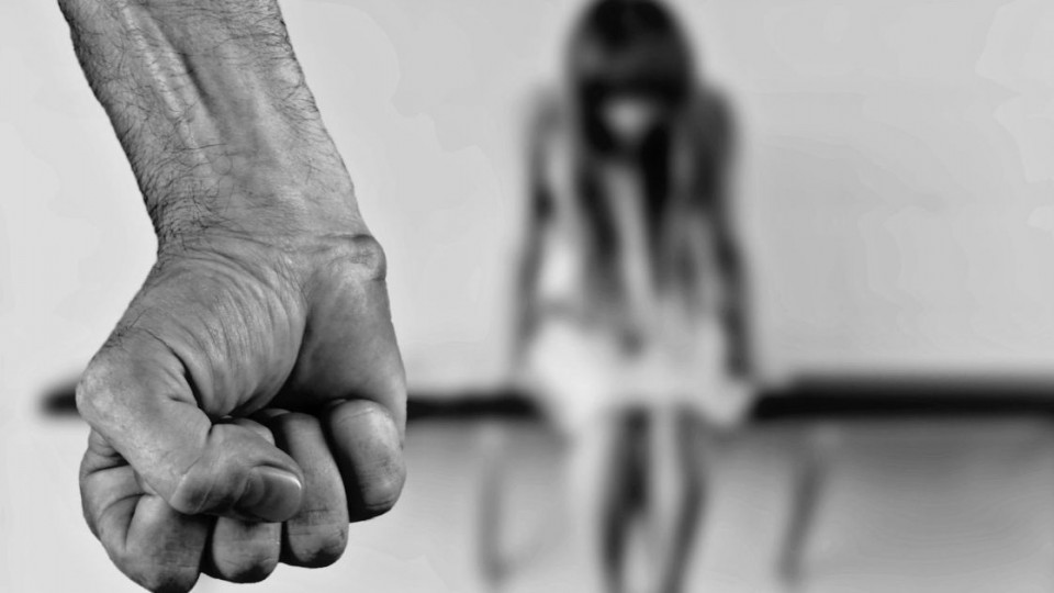 Прокуратура в апеляції відстояла вирок зловмиснику за зґвалтування неповнолітньої