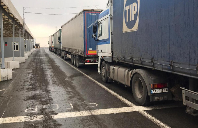 В ОРДЛО доставлено понад 100 тонн гумдопомоги