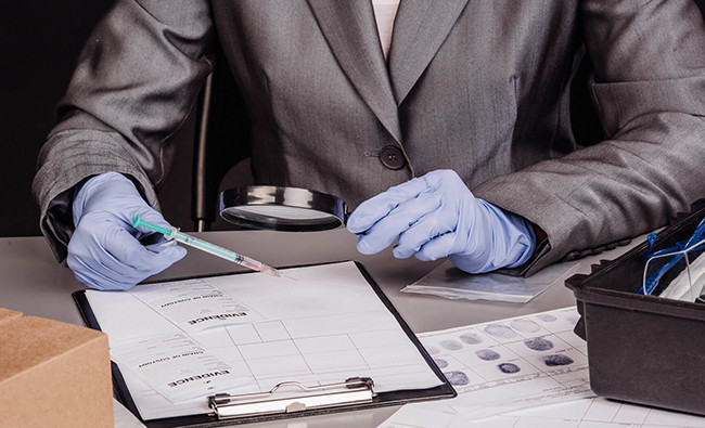 Визнання протоколів обшуку та протоколу освідування недопустимими доказами: позиція ВС