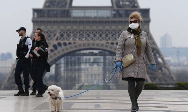 Во Франции определились с датами ослабления карантина: детали