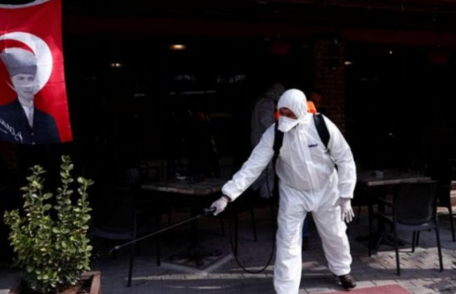 В Турции объявили трехдневный комендантский час