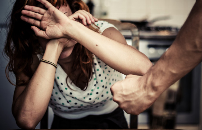 Мінсоцполітики приймає документи для надання субвенції на створення служби підтримки людей, які постраждали від домашнього насилля