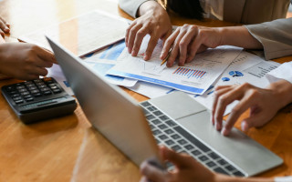Як подати повідомлення про прийняття на роботу через Е-кабінет: інструкція