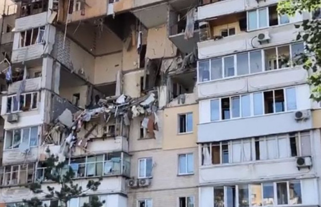 Вибух у житловому будинку на Позняках: у справі є нові деталі