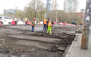 В Киеве начали капитальный ремонт еще одного путепровода