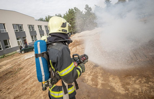 В Киеве после пожара нашли два трупа
