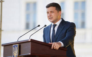 Зеленский заявил об угрозе новой волны коронавируса