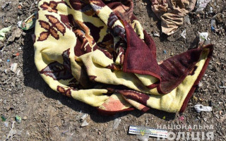 Под Тернополем женщина выбросила младенца на свалку: горе-мать разыскивают