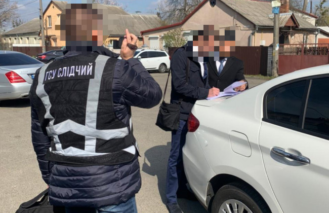 Розтрата майна акціонерного товариства на 162 млн грн: підозрюють керівника та голову наглядової ради ЗАТ