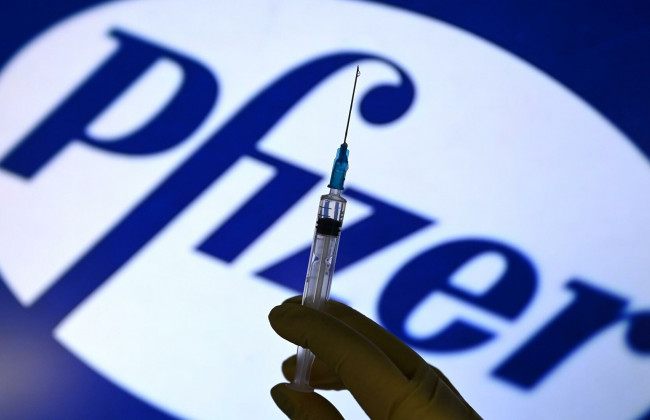 Україна отримає ще 10 мільйонів доз вакцини Pfizer до кінця року