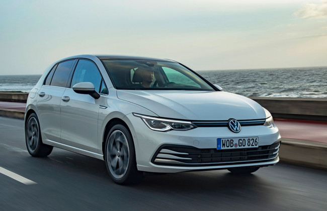 Volkswagen Golf 8 выходит на украинский рынок с новыми моторами