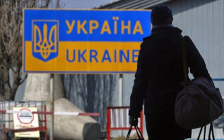 Які є підстави обмеження права громадян на виїзд з України: роз’яснення