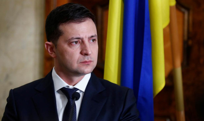 Менше снайперського вогню, а тому менше загиблих за останні дні, – Зеленський про Донбас під час розмови з сенатором США