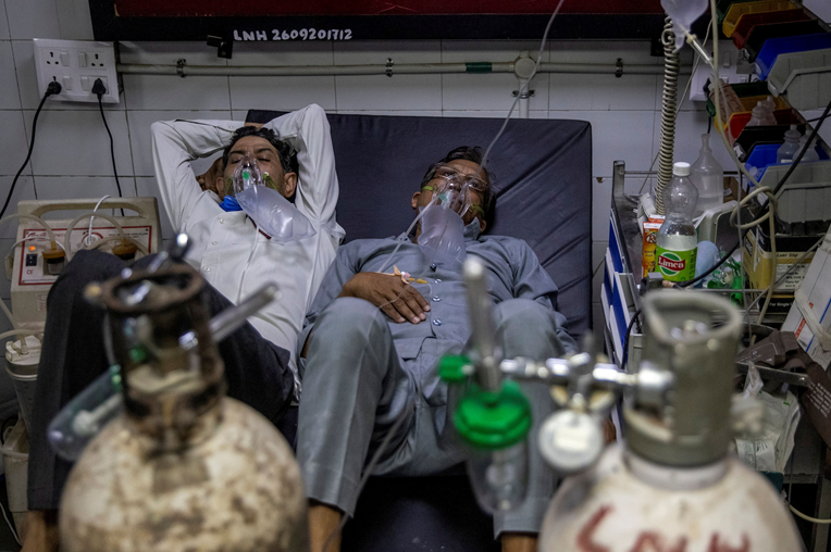 «Последняя мера»: индийские больницы, отчаявшись получить кислород, обращаются в суд