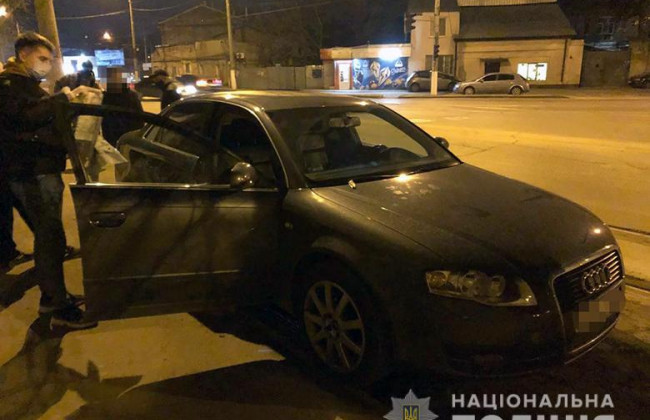 Пограбування на суму 5 млн грн: двом чоловікам повідомлено про підозру