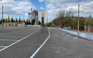 Відкрилась нова парковка біля Київського зоопарку