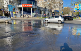 В Черноморске авария на водоканале: центр города затоплен, видео