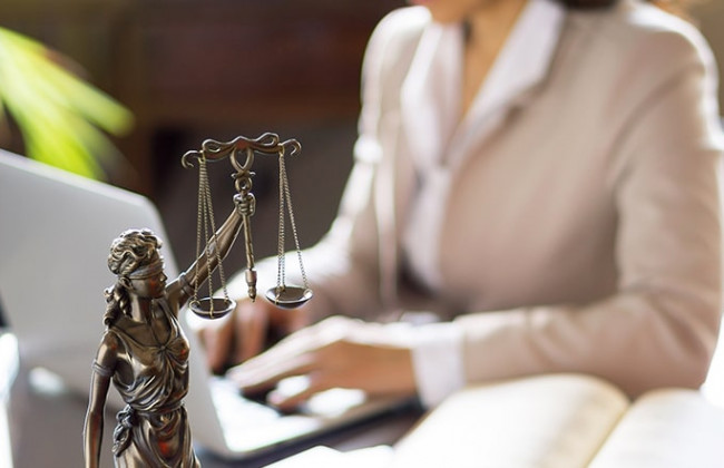 Уряд дозволив українцям реєструвати ФОП самостійно без державного реєстратора: коментарі соцмереж