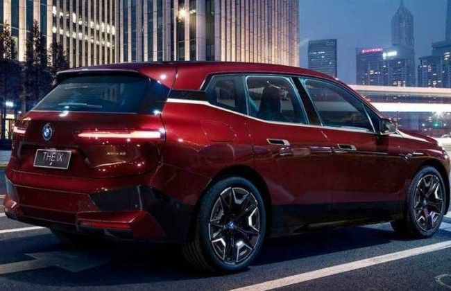 BMW берет пример с Tesla