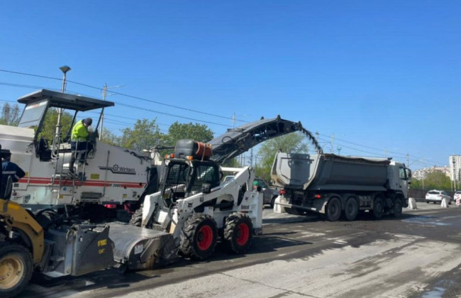 На одной из улиц Киева начали новый этап ремонтных работ