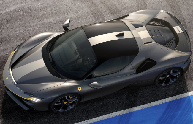 В столице заметили эксклюзивный Ferrari за 20 миллионов, фото