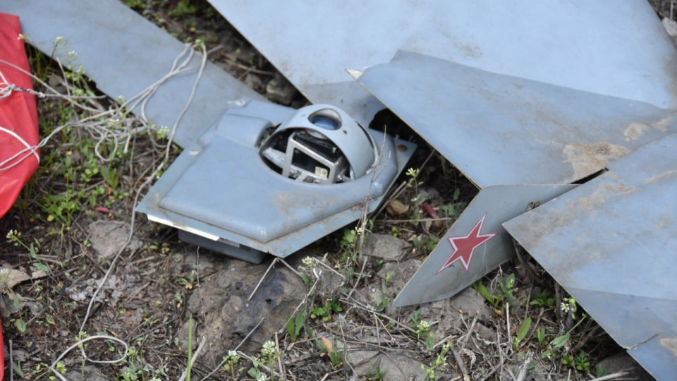 Військові показали фото збитих на Донбасі російських безпілотників