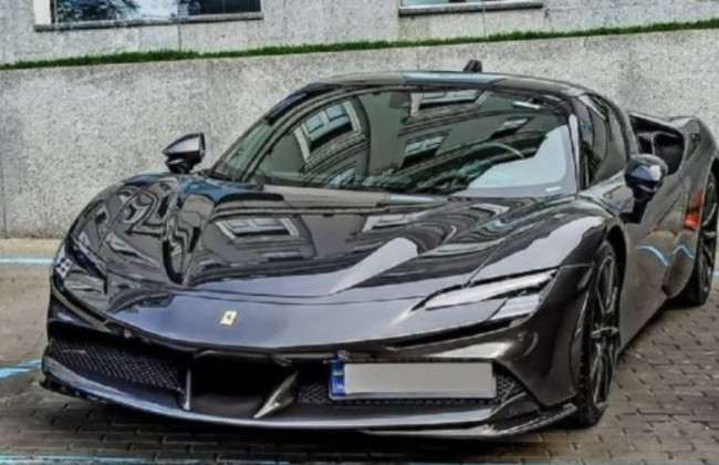 В Киеве заметили Ferrari за 14 миллионов