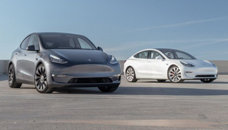 Tesla снова повысила цены на свои модели