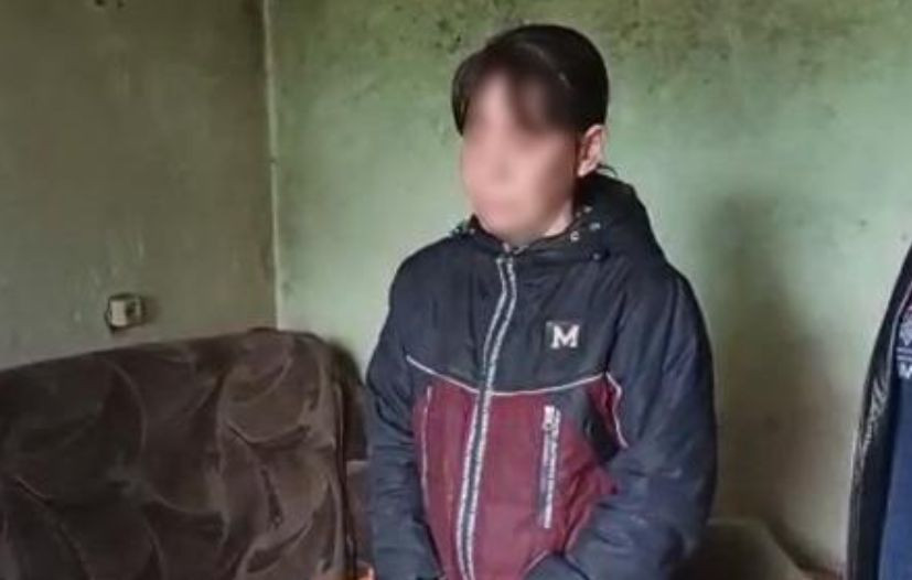 Вонзила нож в сердце: под Киевом женщина убила своего сожителя, видео