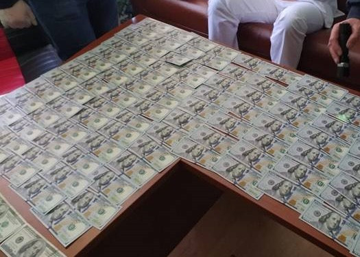11 тисяч доларів США за операцію на серці: на хабарі викрито заввідділення кардіохірургії на Одещині