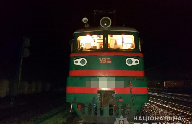 Под Харьковом поезд сбил насмерть мужчину