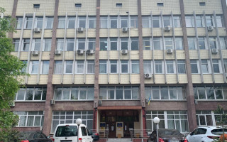 Обшуки у КМДА: сімом особам повідомлено про підозру