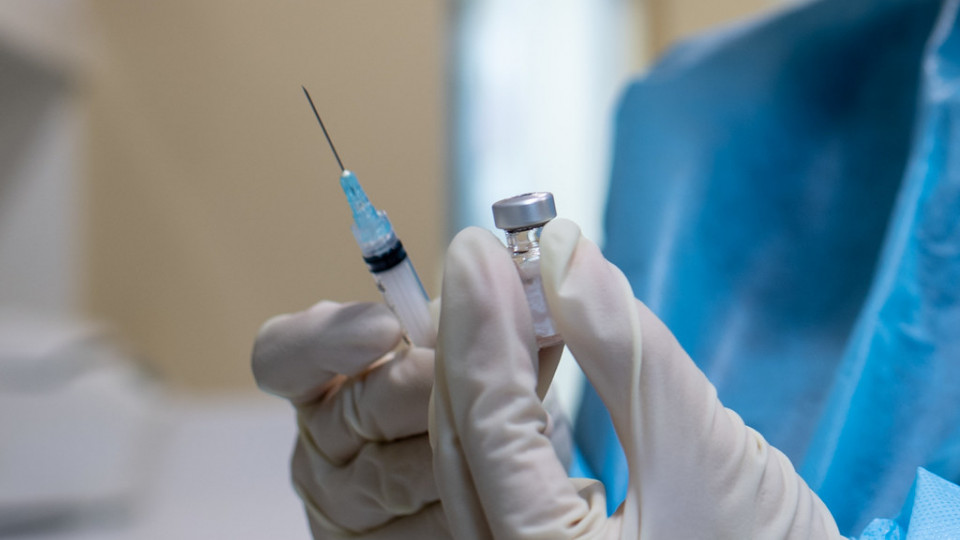 Польские компании хотят вакцинировать работников из Украины