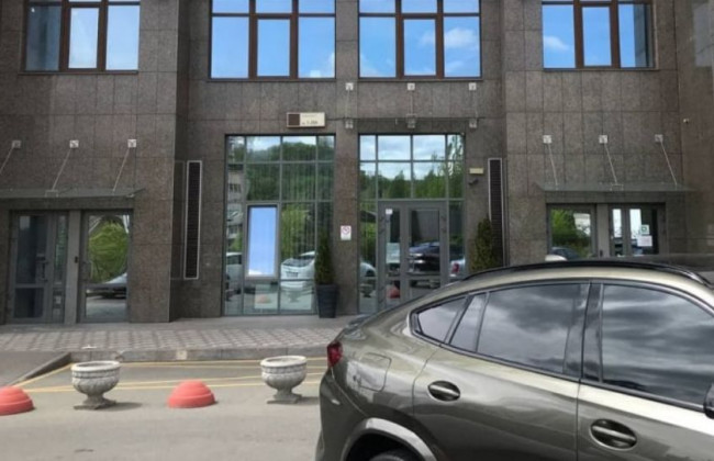 Обыски ГБР у Александра Тупицкого: доступ в дом закрыт