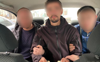 Набрался долгов: в Киевской области таксист убил свою тетю