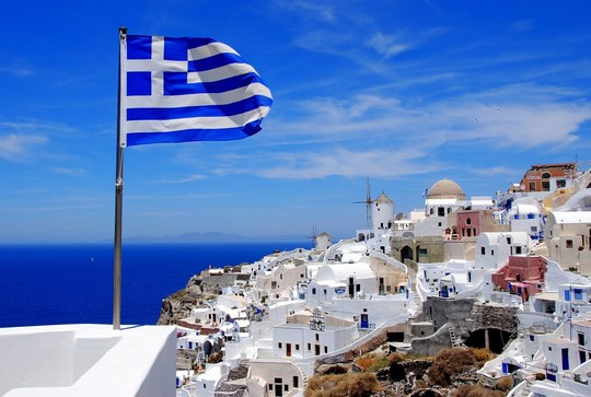 Греция открыта для туристов, но неясно, пустят ли украинцев