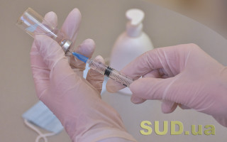 Стало известно, сколько сейчас есть вакцины AstraZeneca для прививки второй дозой