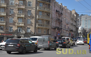 В Киеве частично перекроют движение на улице Льва Толстого