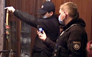 Трагедия в Киеве: мужчина зарезал и расчленил мать, видео