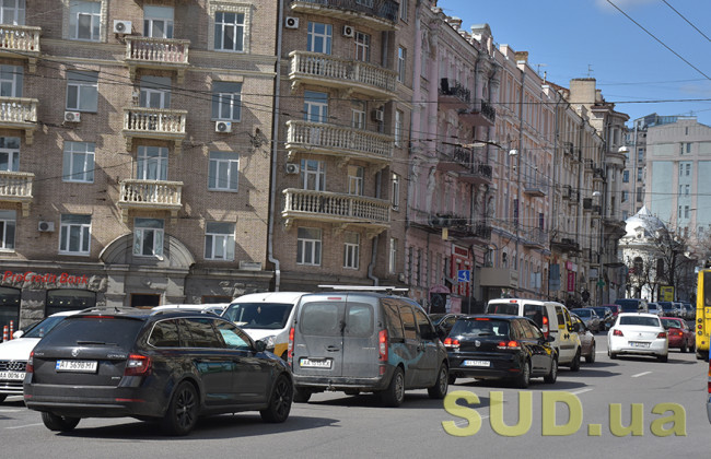 В Киеве частично перекроют движение на улице Льва Толстого