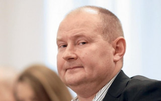 Экс-судья Чаус записал видео и пообещал приехать в Украину