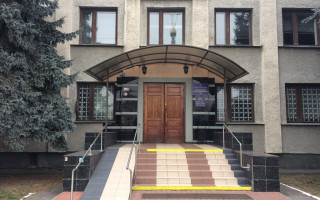Дубенський міськрайонний суд Рівненської області призупиняє відправлення поштової кореспонденції