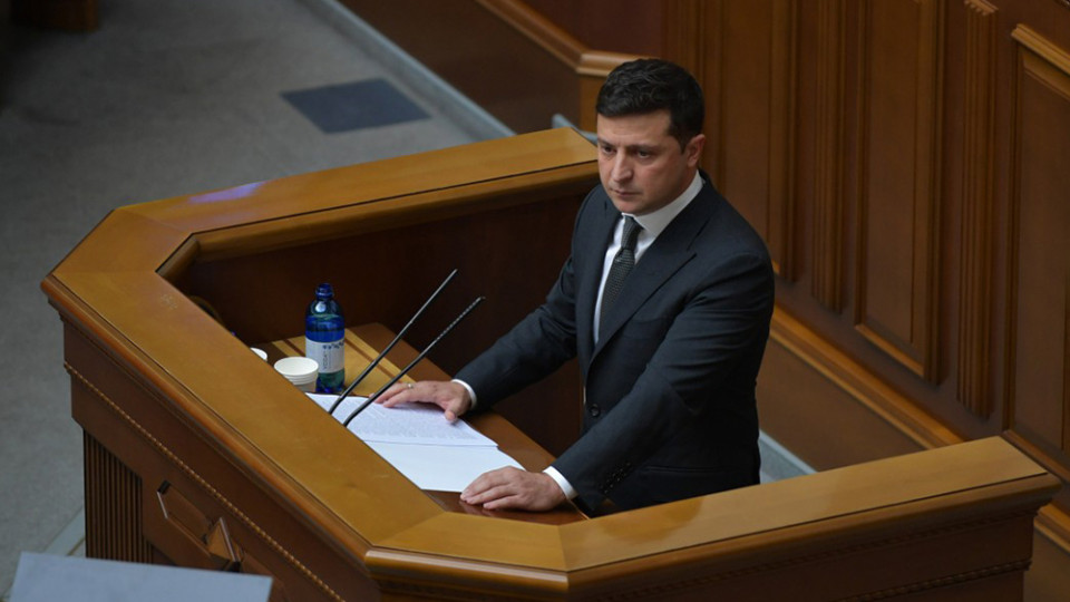 Зеленский внес в Раду проект закона о коренных народах Украины