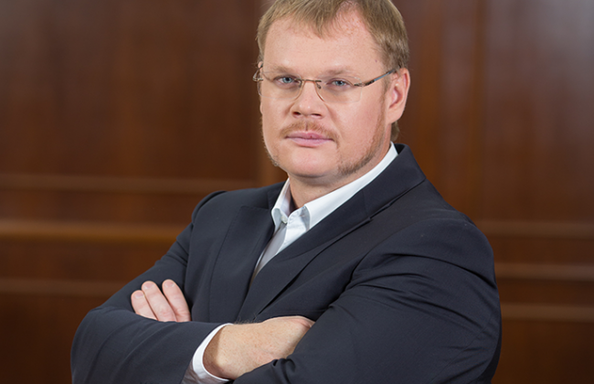 Кабмин уволил заместителя Криклия