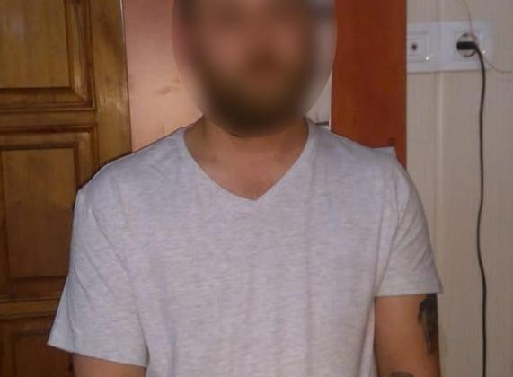 В Одесі чоловік скоїв розбійний напад на працівницю торговельного закладу